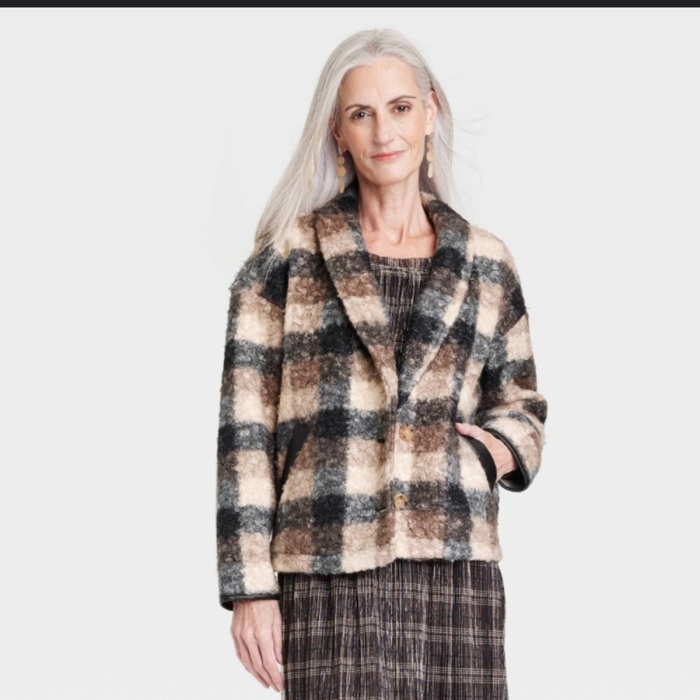 Small jacket plaid